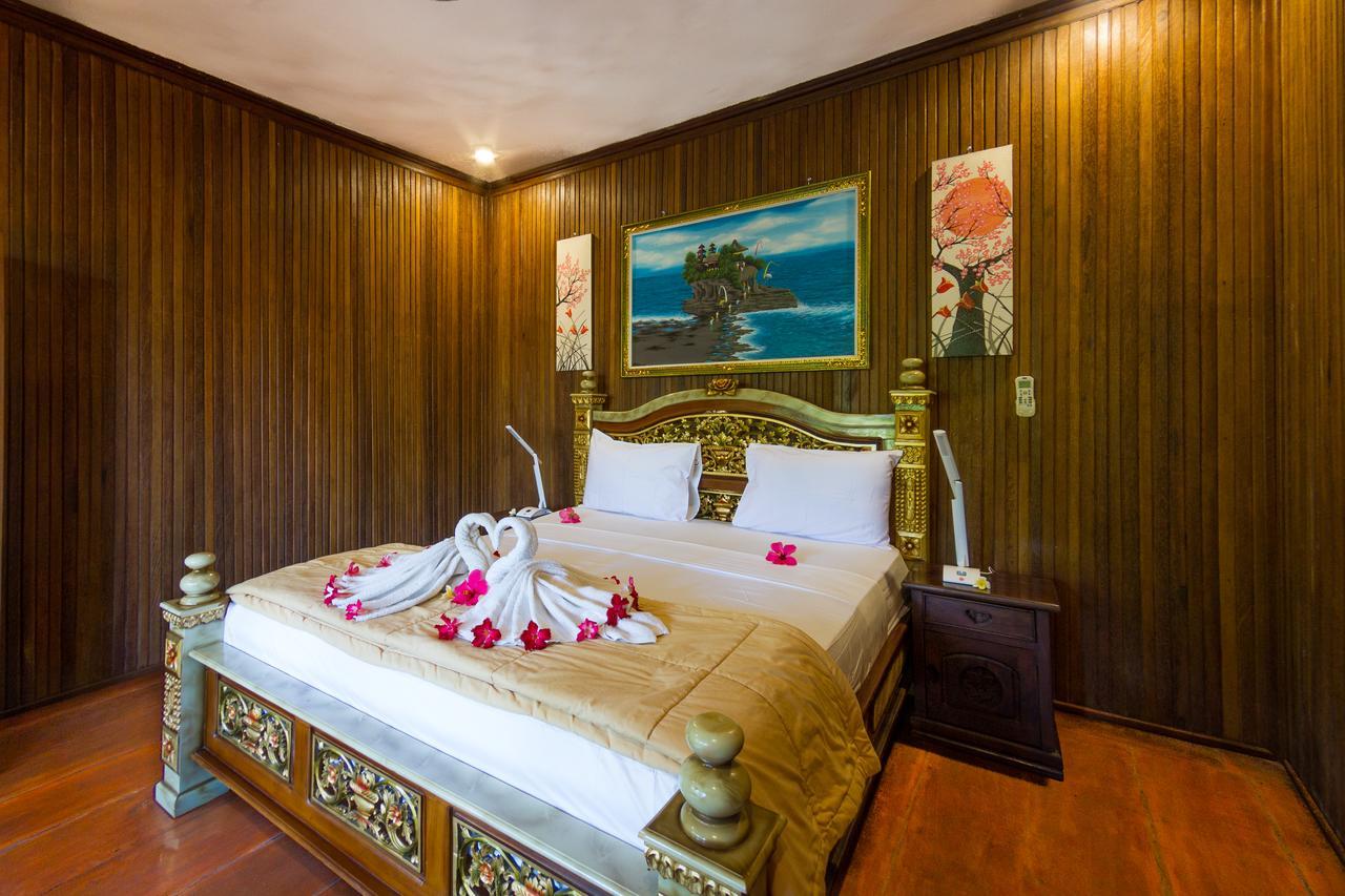 โอเอซิส Hotel อาเม็ด ภายนอก รูปภาพ