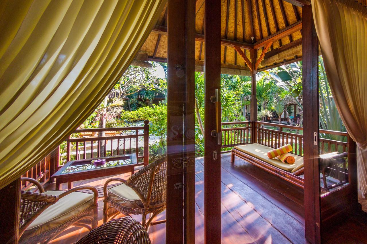 โอเอซิส Hotel อาเม็ด ภายนอก รูปภาพ